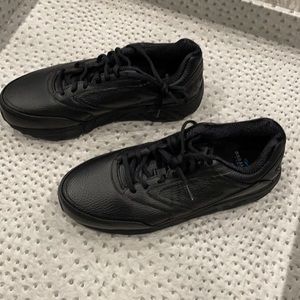 Brooks Addiction Walker, new in box, women’s size 11.5 2E, extra wide